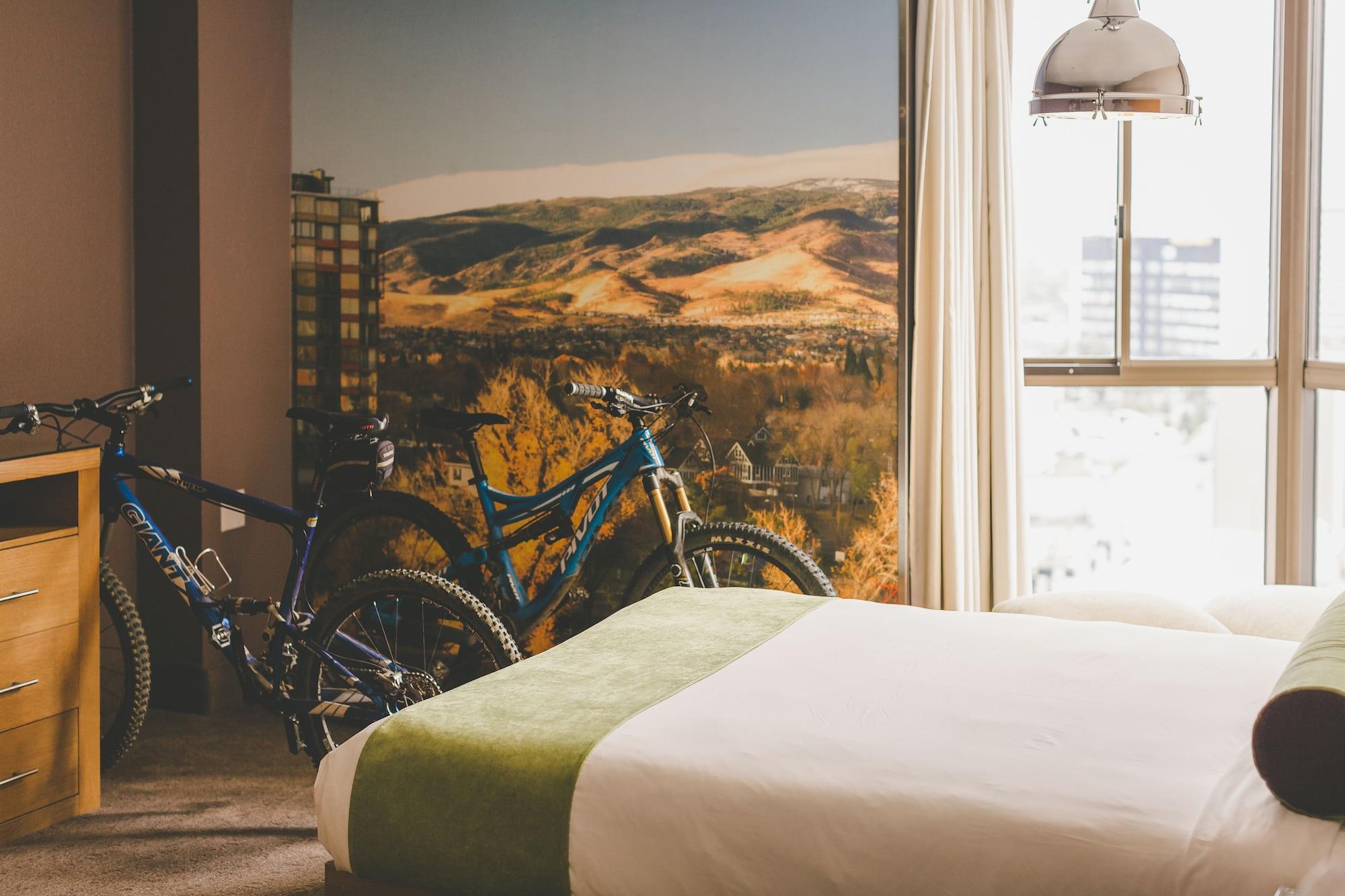 Whitney Peak Hotel Reno, Tapestry Collection By Hilton Экстерьер фото