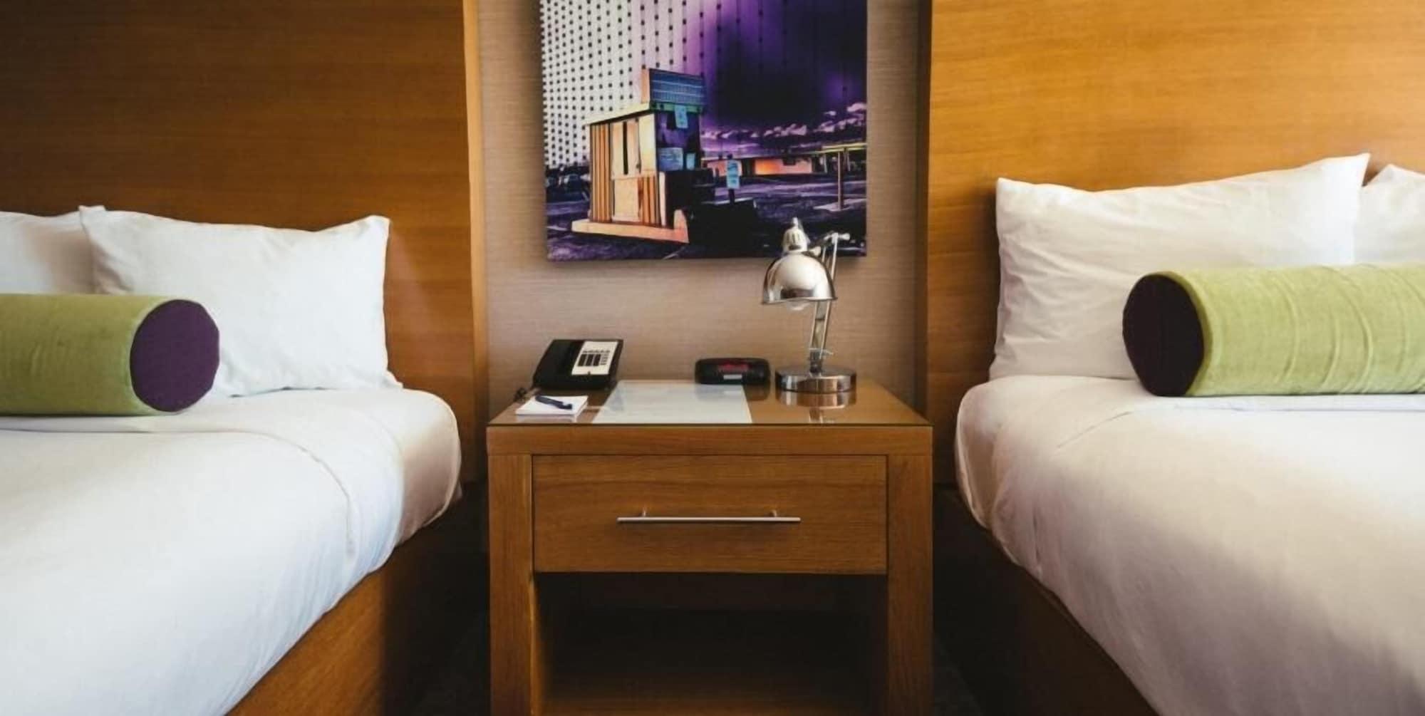 Whitney Peak Hotel Reno, Tapestry Collection By Hilton Экстерьер фото