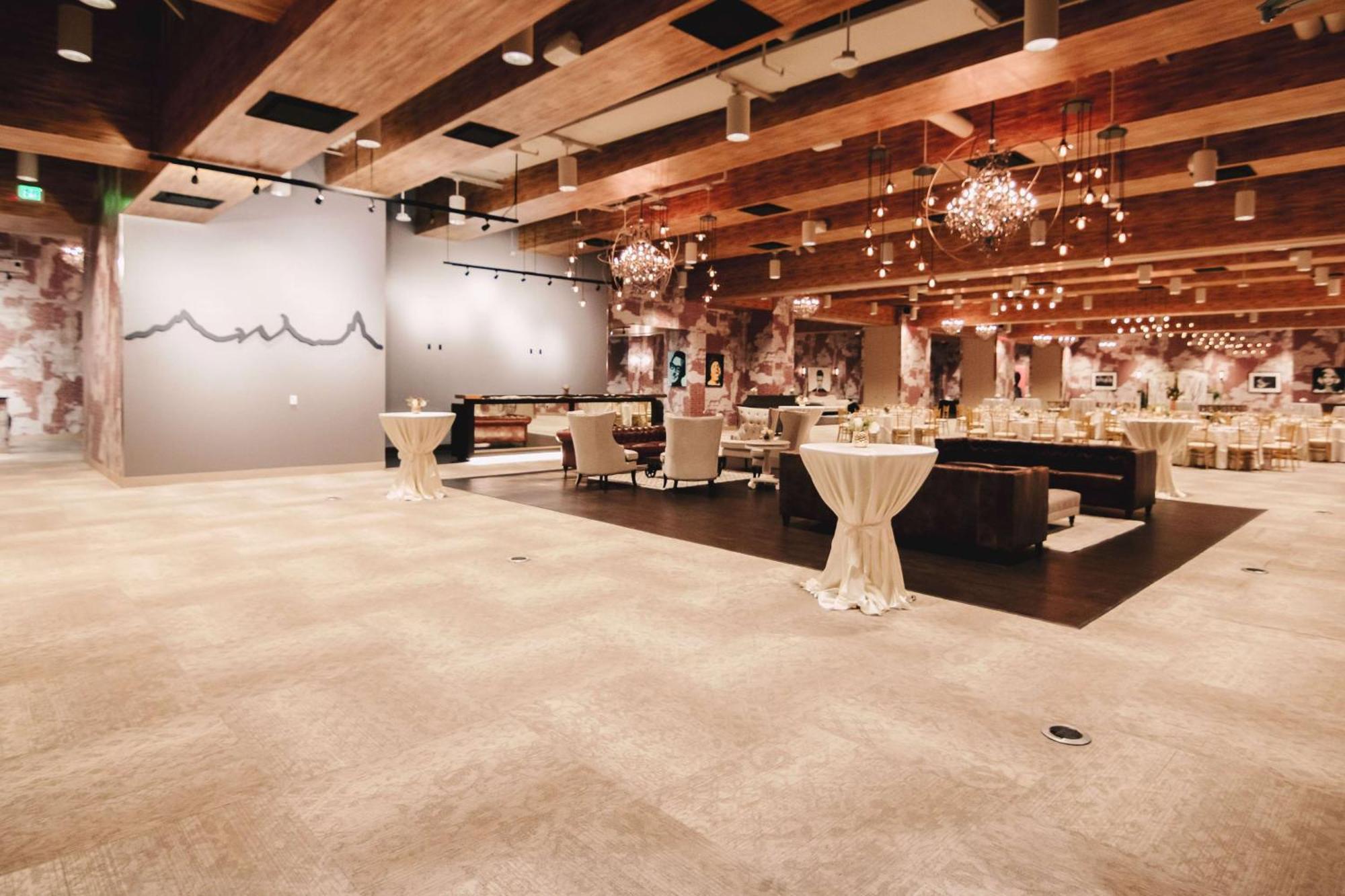 Whitney Peak Hotel Reno, Tapestry Collection By Hilton Экстерьер фото